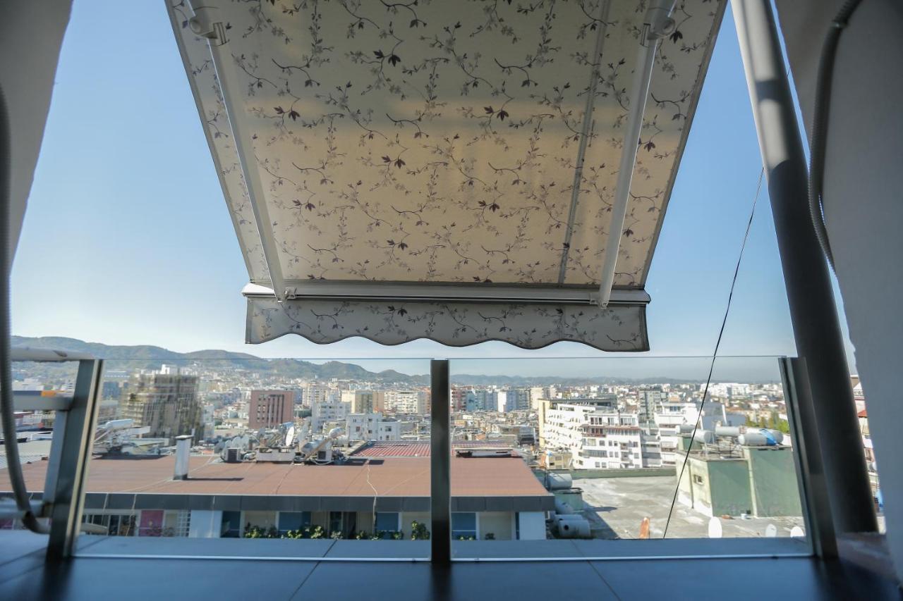 Miku Apartments-Luxury City View At Wilson Square Tirana Exterior foto